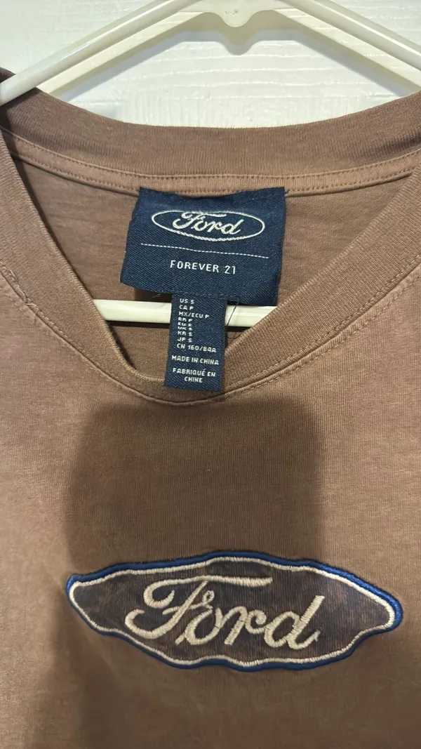 Forever 21 Cropped Ford Shirt - Image 2