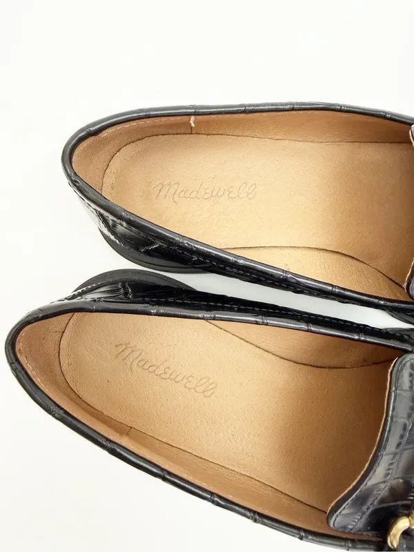Madewell The Bradley Hardware Lugsole Loafer in Croc Embossed Leather True Black - Image 10