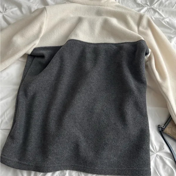 Columbia Women's Two-Tone Cowl Neck Sweater - Cream and Gray - Image 4