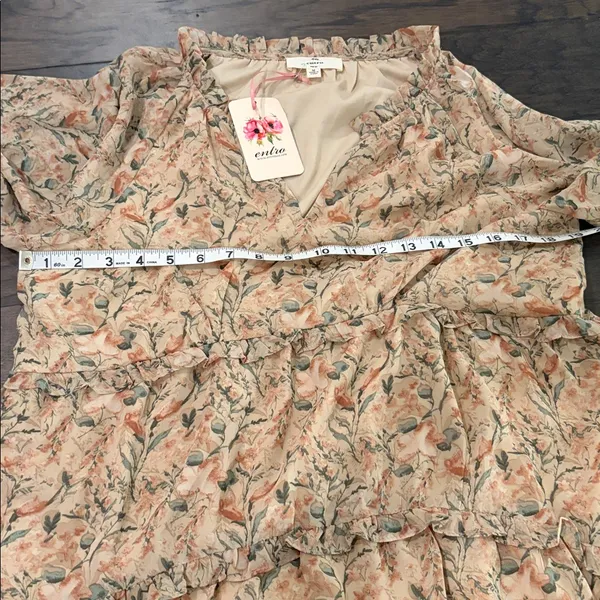 New With Tags Entro Ruffle Tiered Floral Print Dress Sz M - Image 7