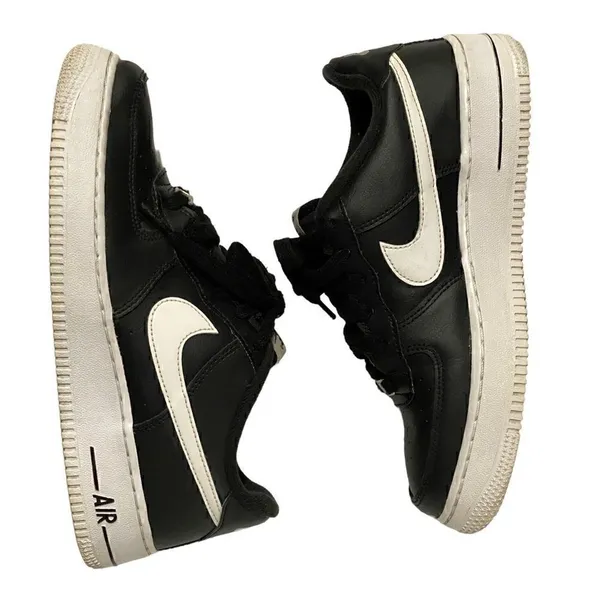Nike Air Force 1 Black White Size 6 - Image 3