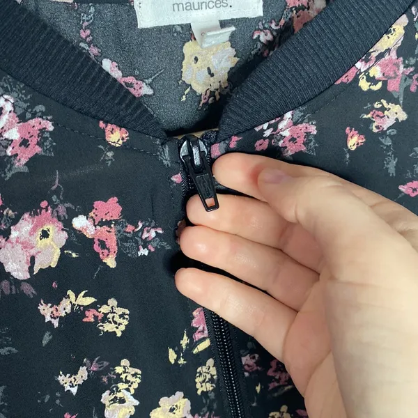 Maurices black chiffon floral print bomber jacket size M - Image 7