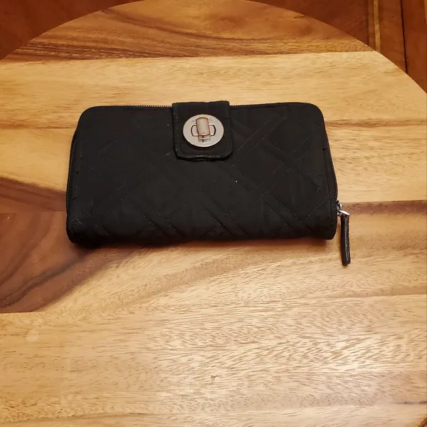 Vera Bradley RFID Turnlock Wallet - Image 4