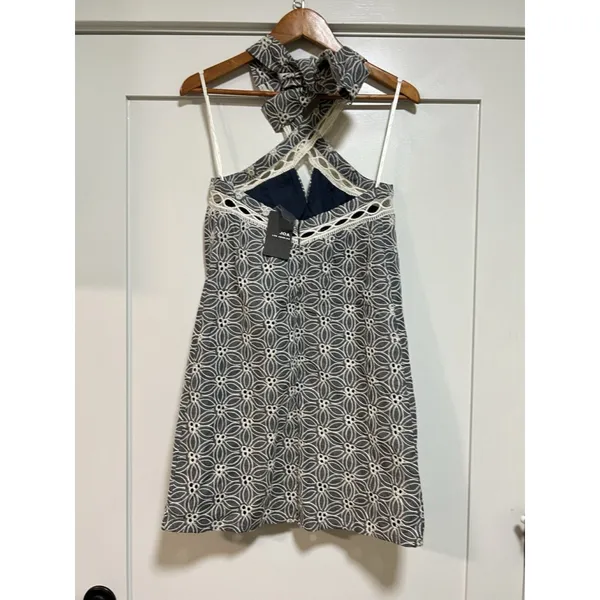 J.O.A.‎ lace trim halter Dress Navy And White NWT - Image 4