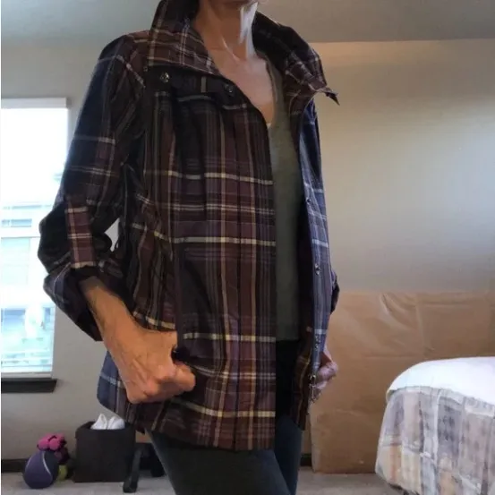Puli Plaid Jacket Fully Lined with Belt - Image 2