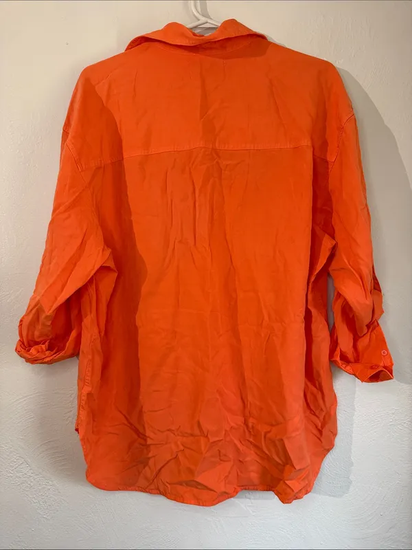 Aritzia Babaton SOLD OUT Orange Tencel Button Up Shirt XS - Image 4