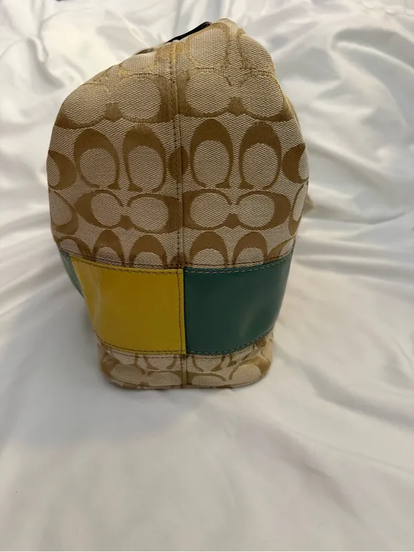 EUC Vintage Coach Gallery Signature Hobo Shoulder Bag with Multicolor Stripe - Image 4