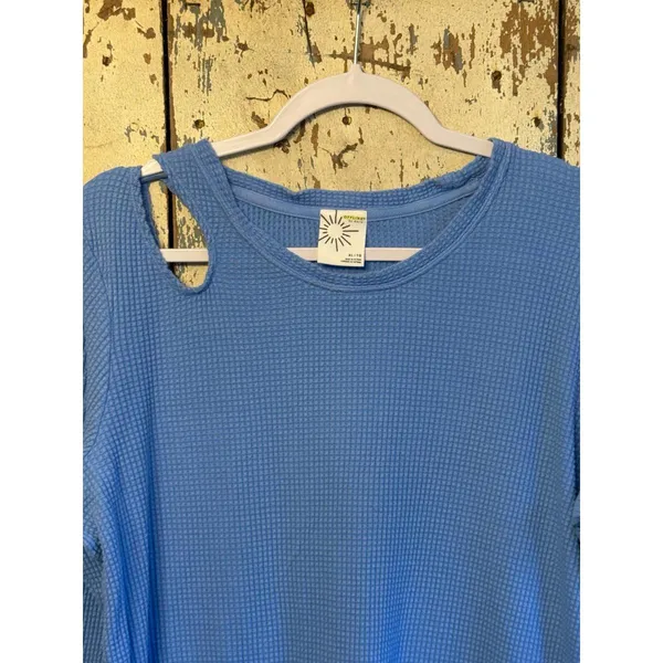Offline by Aerie Women’s blue waffle knit long sleeve shirt size XL - Image 2