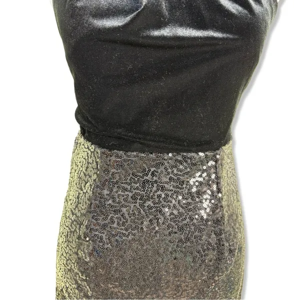 Source Unknown ⭐️SEXY Sequin Halter Dress with Metal Chain Fringe - Image 4