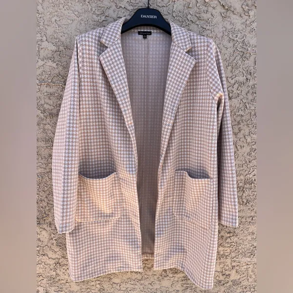 Shinestar Blazer in Cream and‎ Tan - Image 6