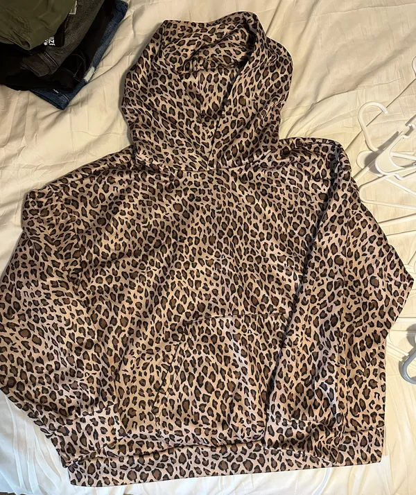Amazon Cheetah print hoodie - Image 2