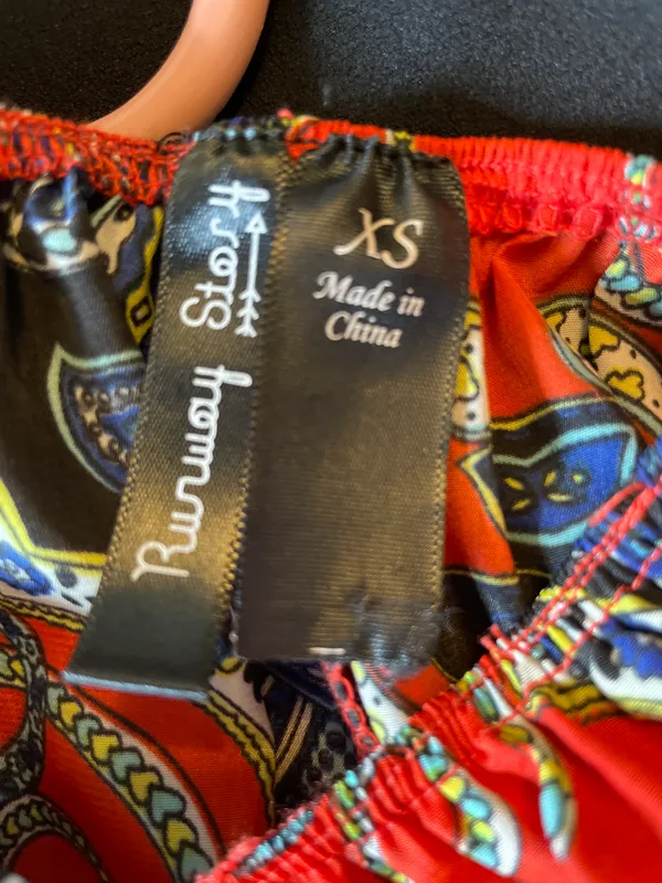Runway Story Dress Size XS - Image 4