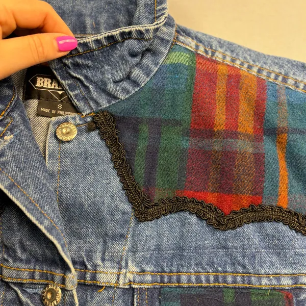 90s Vintage Jean Jacket Denim Trucker Jacket Western Plaid Wool Small - Image 4