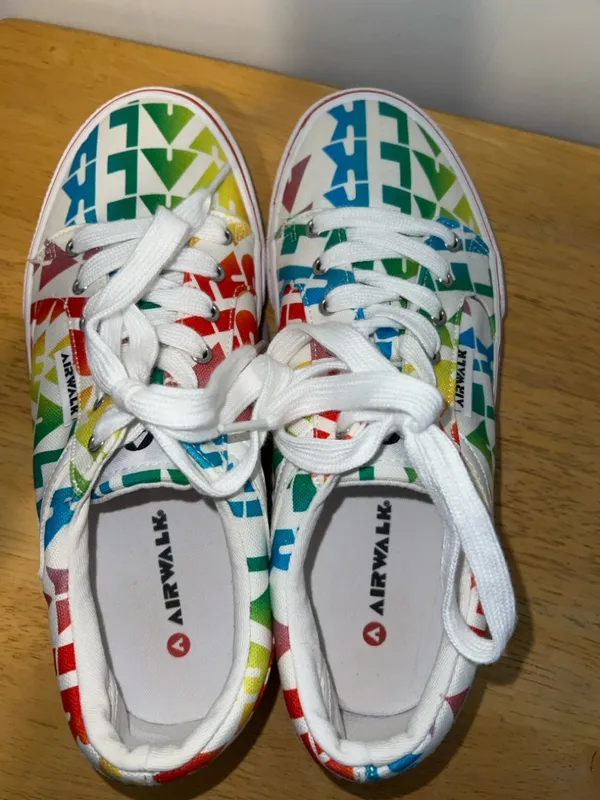 Airwalk Multicolor Graphic Lace-Up Sneakers - Image 5