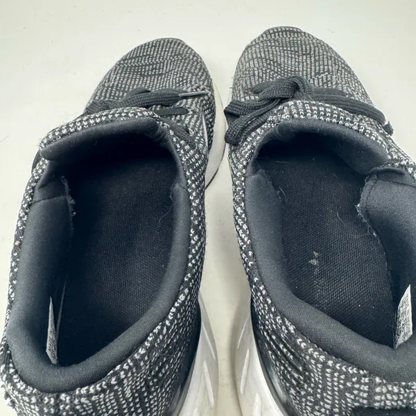Adidas Swift Run 22 Men’s Running Shoes Size 7 Black Gray White GW8180 - Image 6