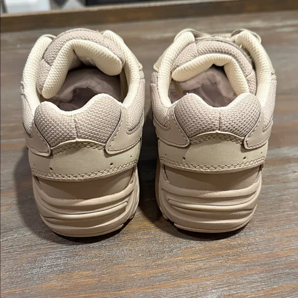 Vionic Walker Classic Orthotic Walking Shoes Stone‎ Taupe Size 5 NWOB Comfort - Image 9