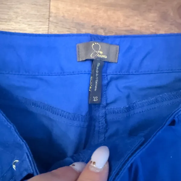 Jaanuu Royal Blue Flare Leg Scrub Pants J95043-RYLC-XS Snap Hem New - Image 3