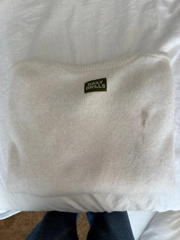White Cardigan Size L - Image 2