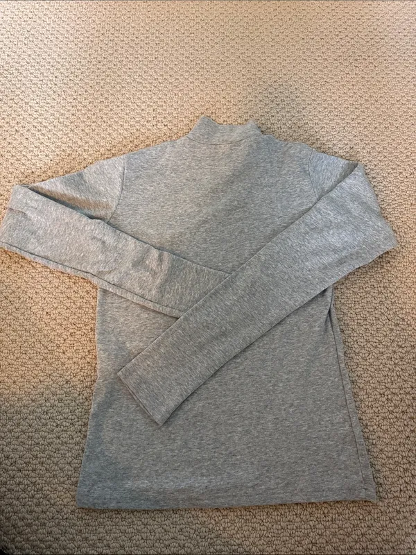Brandy Melville One Size fits XS-Small Women's Grey Mock Neck Sweater - Image 4