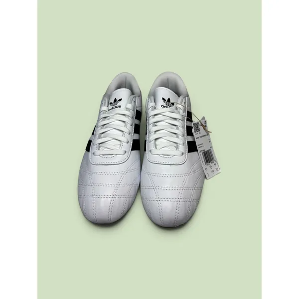 Adidas Women's Casual White Sneakers Size 8 - New With Box - Image 3