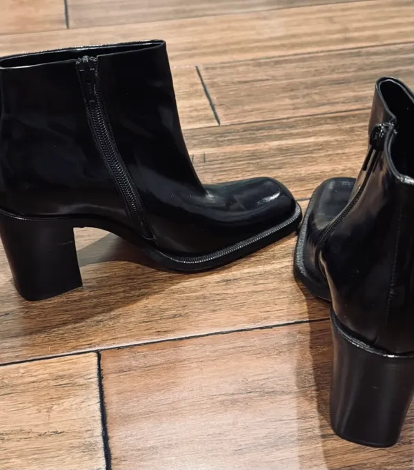 Via Spiga for Neiman Marcus Black Patent Square Toe Ankle Boot - Image 2