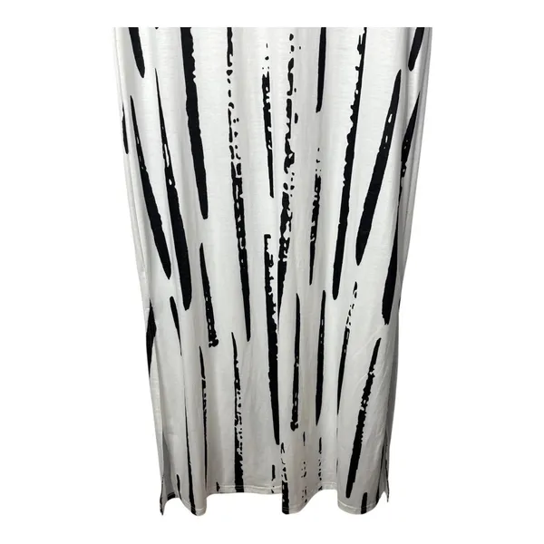 Noracora Abstract Stripe Maxi Dress Medium V-Neck Side Slit Black White‎ NWT - Image 9