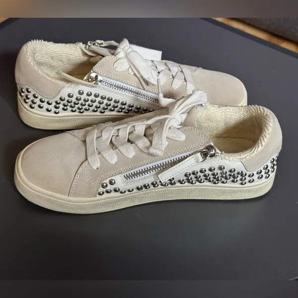 Steve Madden Cream Studded Low-Top Sneakers with‎ Suede Finish - Image 7