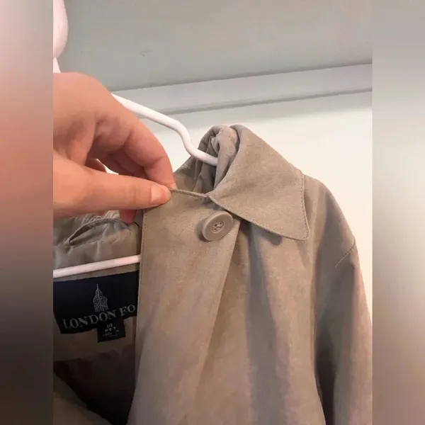 FINAL PRICE London Fog Trench Coat - Image 9