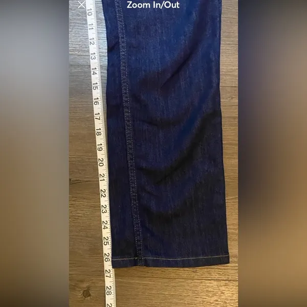 Patagonia denim jeans in a size 28 - Image 4