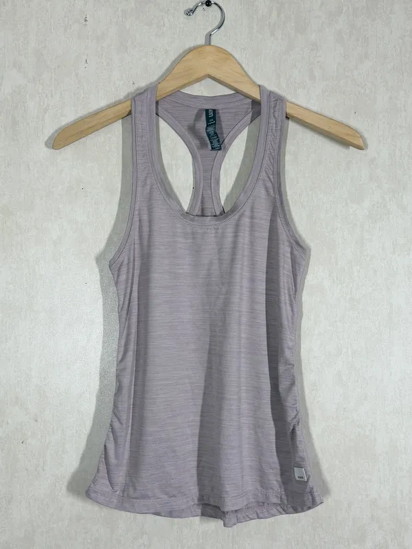 Vuori Women’s Lux Racerback Performance Tank Top in Pink XS - Image 2