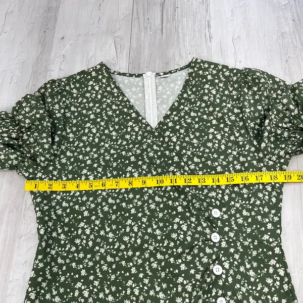 Unbranded Green White Dainty Floral Short Sleeve Button Faux Wrap Midi Dress - Image 8