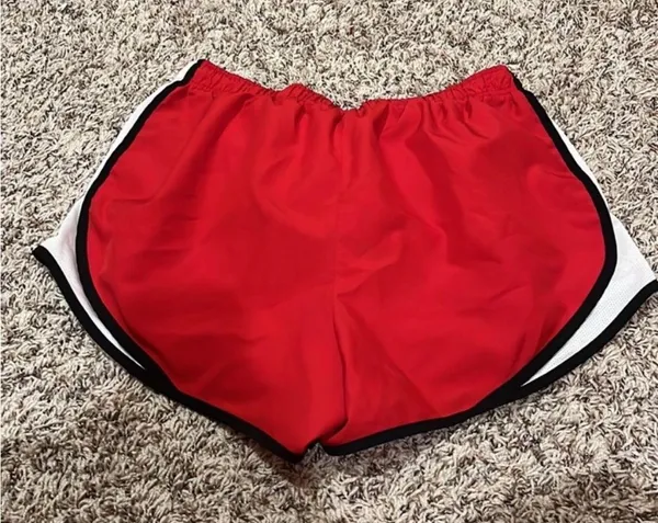 Nike Shorts Size L - Image 5