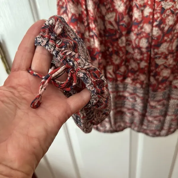 Lucky Brand Burgundy and Cream Patterned Blouse - Image 3