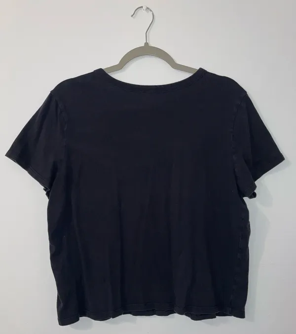 Old Navy Everywhere T-Shirt - Image 4