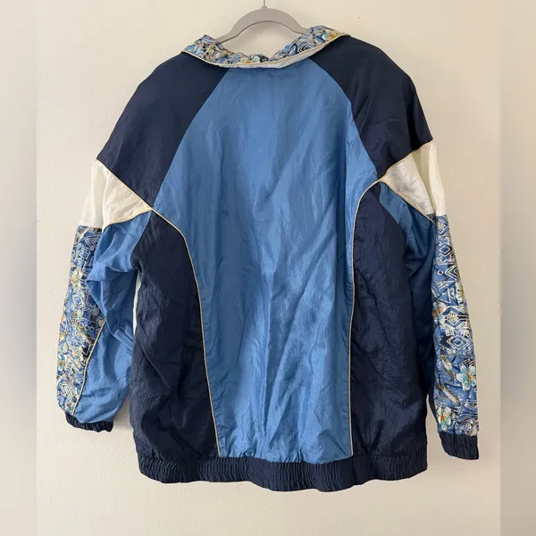 VINTAGE- Active Frontier 90’s Windbreaker Bomber Jacket Aztec size XL - Image 10