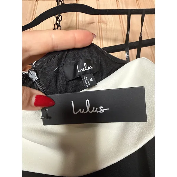 NWT Lulus Caelion Black and White Off-the-Shoulder Mini Dress Party LBD Size M - Image 4