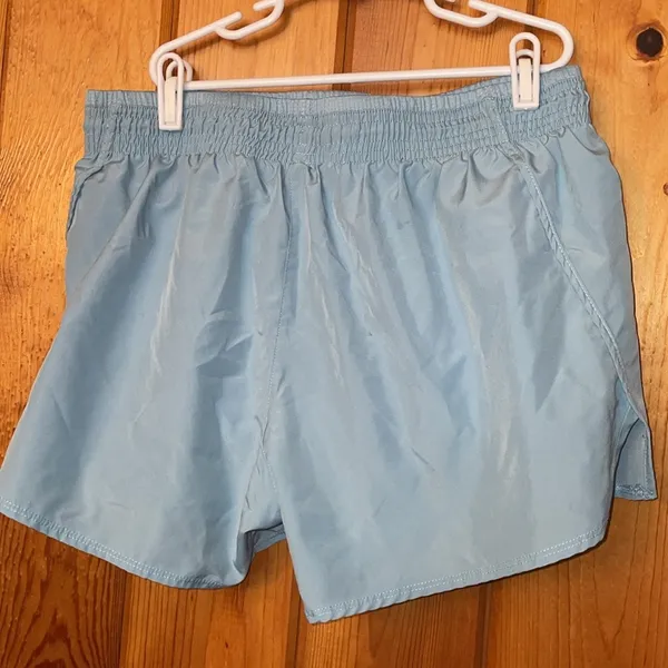 Nike Running Dri-FIT Swoosh mid-rise brief-lined shorts in pale blue size medium - Image 9