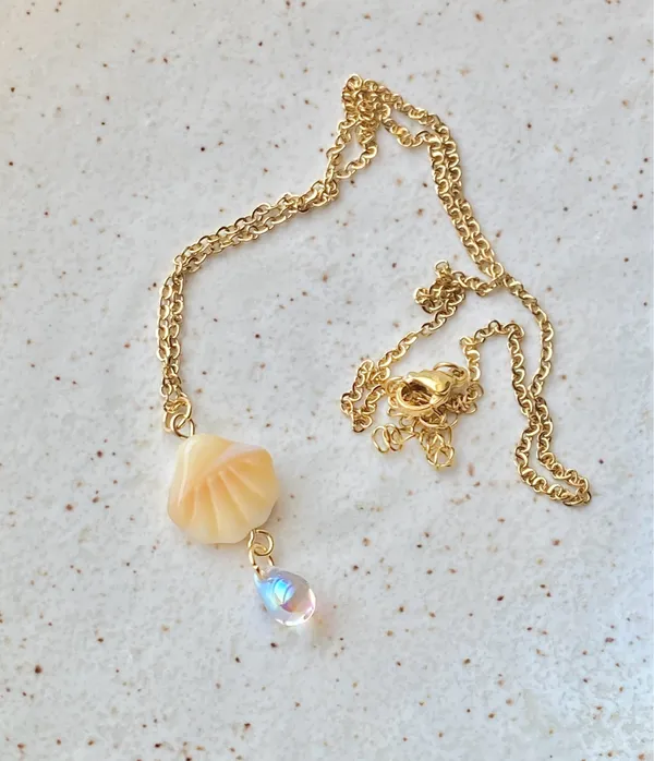Handmade gold tone stainless steel boho chic quality glass beads necklace🌀🐚🌊 - Image 6