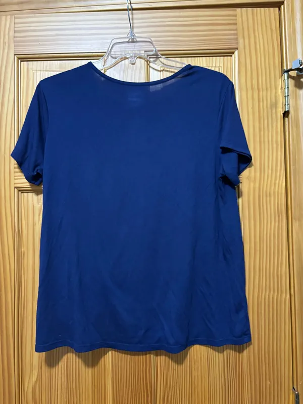 Old Navy Active Top - Image 3