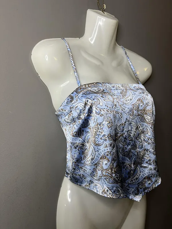 Hollister Tank Top Womens Small Blue Paisley Satin Square Neck Cami Cropped - Image 2