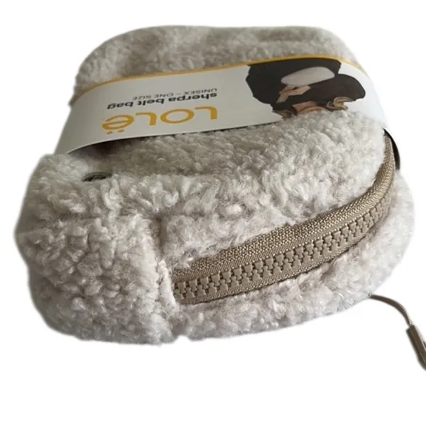 Lolë Sherpa Belt Bag Cream Ivory Fleece Crossbody Fanny Pack Unisex NWT - Image 6