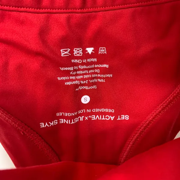 Set Active x Justine Skye Red High Neck Sports Bra Top Womens Small Apple Red - Image 6
