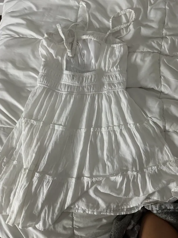 white dress - Image 2