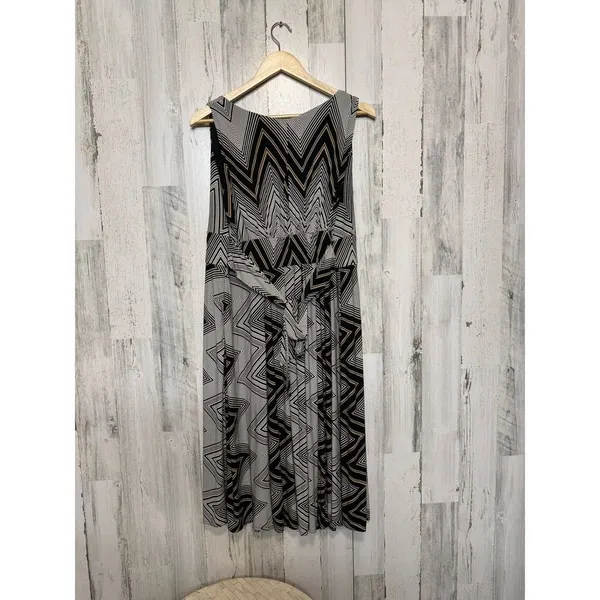 Dressbarn Chevron Empire Waist Midi Dress Womens Plus 20W Sleeveless Stretch - Image 3