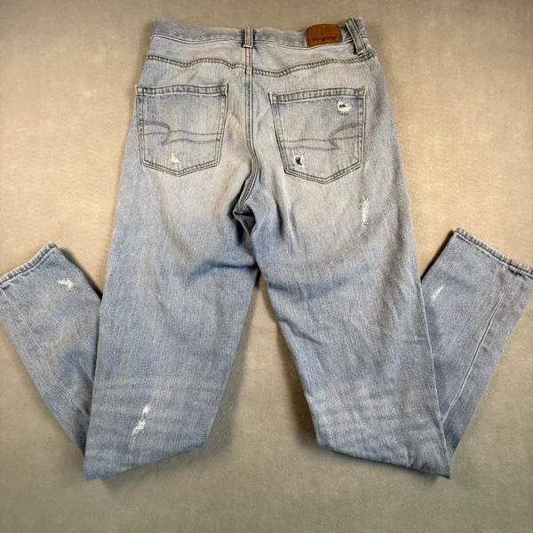 American Eagle Outfitters Mom Jeans Light Wash Distressed Size 2 X-Long - Image 2