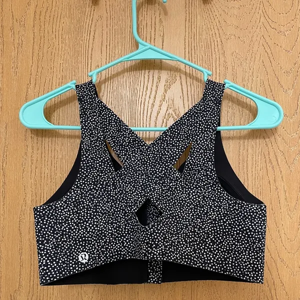 Lululemon Enlite Front-Zip Sports Bra - Image 3