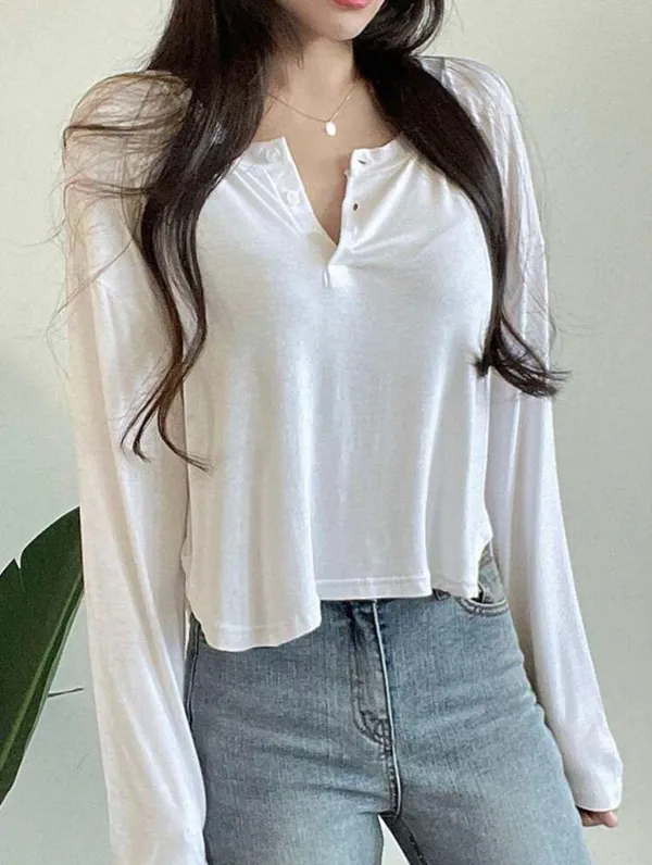 Really Cute White Button Shirt Size XS - Image 2