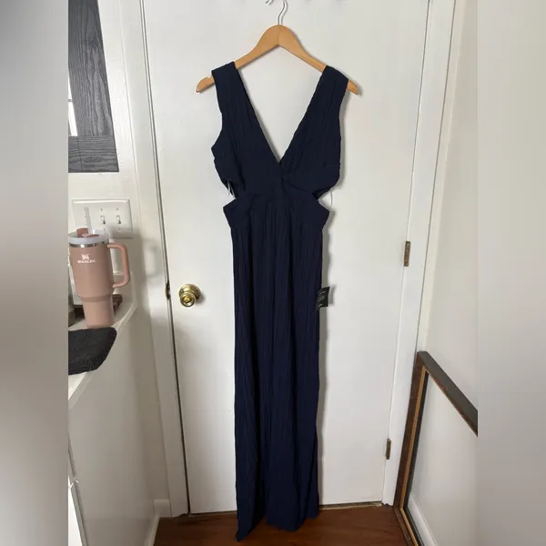 Lulus Compelling Poise Navy Blue Plisse Cutout Sleeveless Maxi Dress Size Medium - Image 4