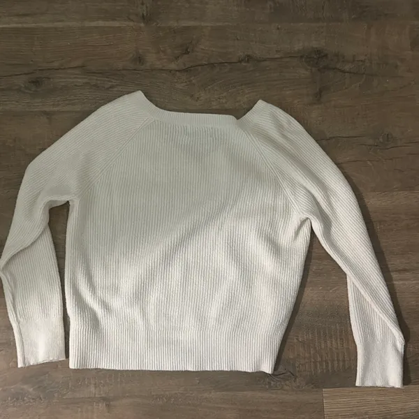Old Navy Sweater Cream - Image 2