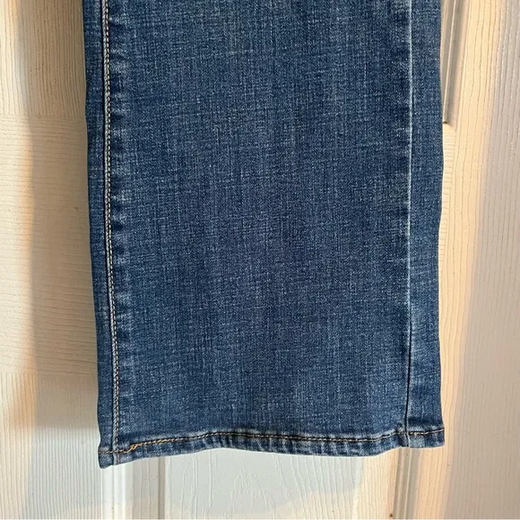 Levi's Mid Rise Classic Bootcut Jeans Womens Sz 10 W30‎ L30 Red Tab 2022 Comfort - Image 6